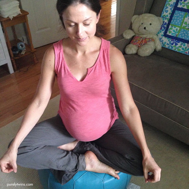 meditating-in-babys-nursery-the-day-before-labor