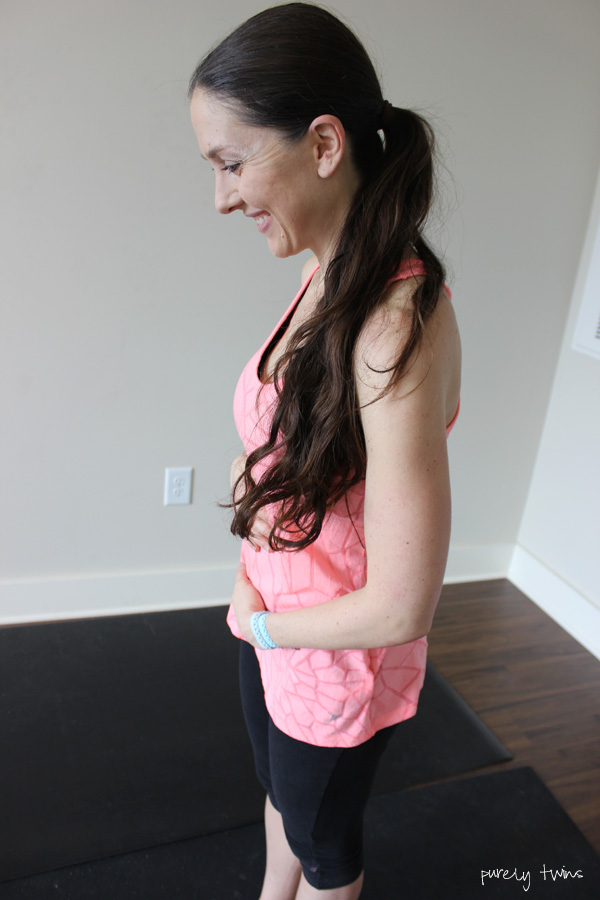 positive affirmations and workout to heal mummy tummy #workoutsformoms 