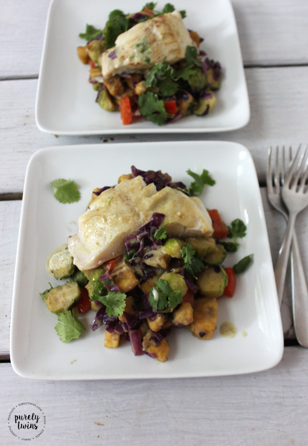 curry dinner dish for two. A quick and healthy paleo dinner using Sizzlefish stablefish and plantains. // www.purelytwins.com