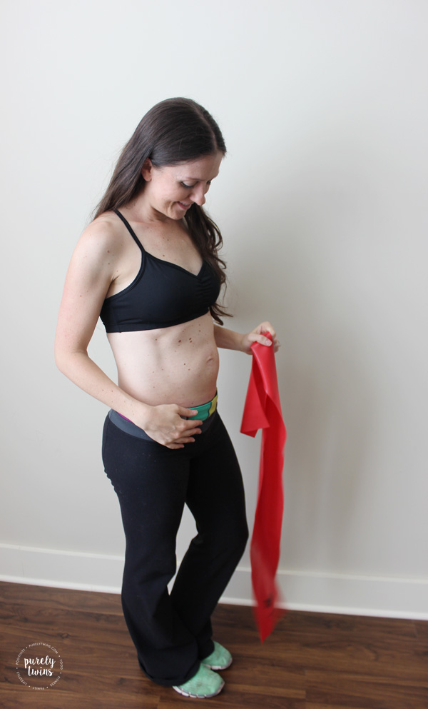 19 weeks pregnant with baby 2. Sharing my journey being pregnant again and having diastasis.
