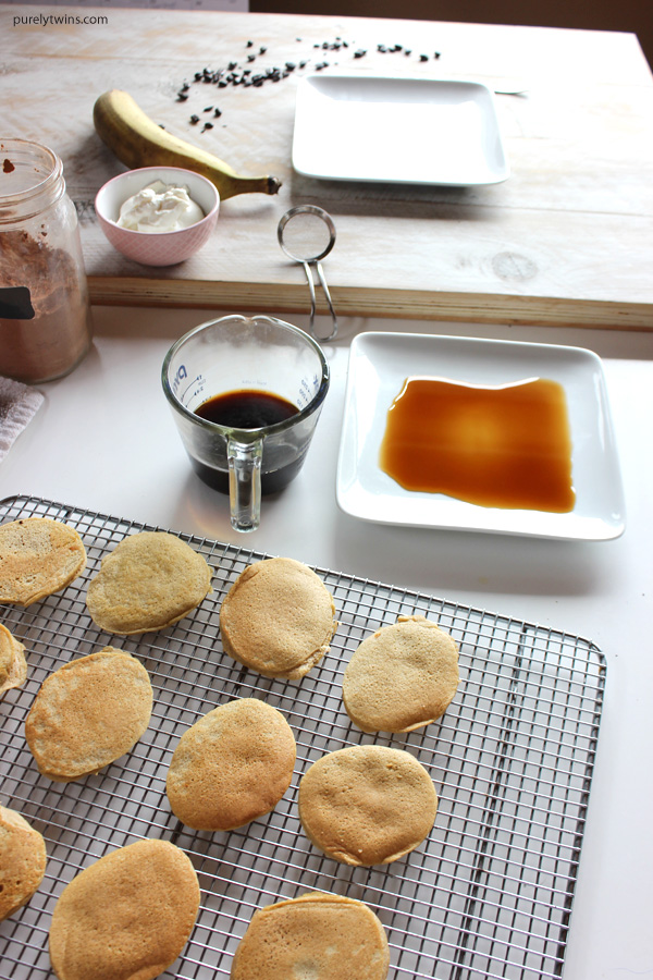 A healthy and easy breakfast pancake recipe for gluten-free grain-free low sugar tiramisu pancakes.