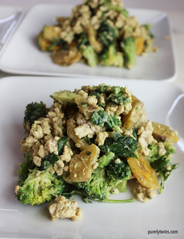 Easy and healthy ground turkey dinner idea. Great for lunches too! Creamy avocado turkey veggie plantain recipe made in under 30 minutes and serves 3-4. It's gluten-free, grain-free and paleo friendly.