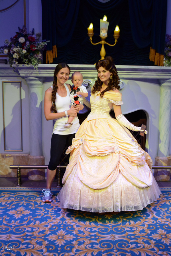 mom and daughter photo with belle magic kingdom story time with belle