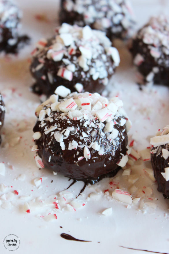 Flourless Double Chocolate Peppermint Brownies Bites